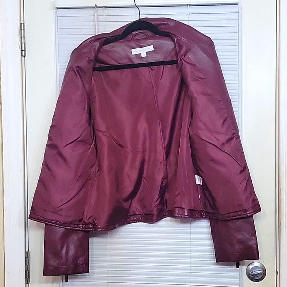 NWOT.  New York $ Company Burgundy moto jacket - Picture 3 of 7
